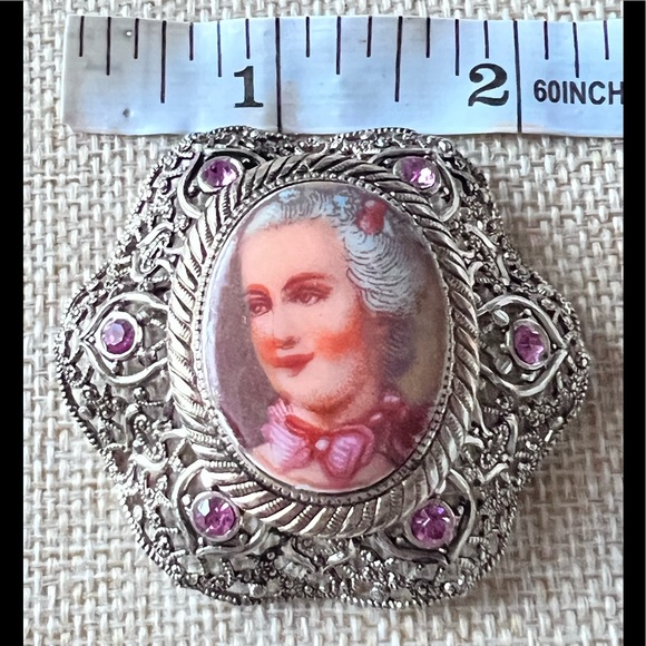 Vintage Western Germany Victorian Portrait Brooch Filigree Crystal Hand Painted - Picture 2 of 8